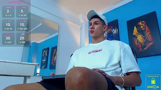 Snapshot of Valerio_20 chatting on January 2025 08:00:01 PM Valerio 20 online show from January 2025 08:00:01 PM