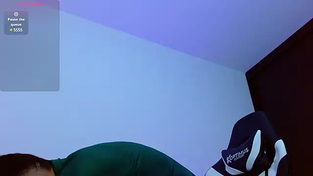 Snapshot of Valerio_20 chatting on February 2025 11:15:02 PM Valerio 20 online show from February 2025 11:15:02 PM