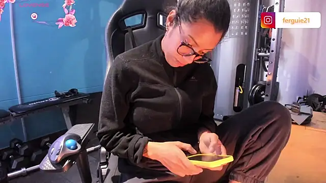 fergie21 online show from January 2025 01:56:02 PM