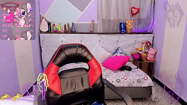 Snapshot of Lina10 chatting on October 2025 10:51:02 PM Lina10 online show from October 2025 10:51:02 PM