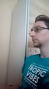 Snapshot of 8Arch9 chatting on January 2025 11:55:01 AM 8Arch9 online show from January 2025 11:55:01 AM