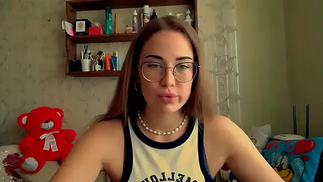 luxie milady online show from September 2025 11:14:01 AM