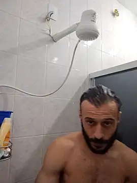 Snapshot of LopeseLua chatting on October 2025 08:42:01 PM LopeseLua online show from October 2025 08:42:01 PM