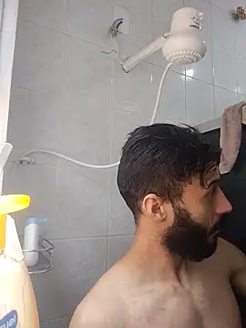 Snapshot of LopeseLua chatting on October 2025 01:26:02 PM LopeseLua online show from October 2025 01:26:02 PM