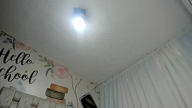 EMMA SWEETT1 online show from January 2025 12:55:01 PM