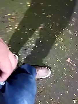 Snapshot of puingola_01 chatting on January 2025 10:41:02 PM puingola 01 online show from January 2025 10:41:02 PM