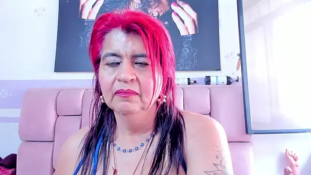 Snapshot of RoxetteMature chatting on February 2025 02:48:02 PM RoxetteMature online show from February 2025 02:48:02 PM