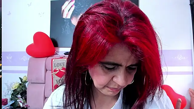 Snapshot of RoxetteMature chatting on February 2025 05:50:01 PM RoxetteMature online show from February 2025 05:50:01 PM