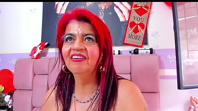 Snapshot of RoxetteMature chatting on February 2025 06:04:02 PM RoxetteMature online show from February 2025 06:04:02 PM