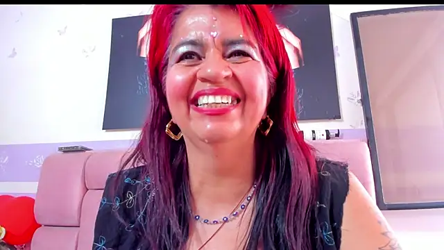 Snapshot of RoxetteMature chatting on February 2025 02:54:02 PM RoxetteMature online show from February 2025 02:54:02 PM