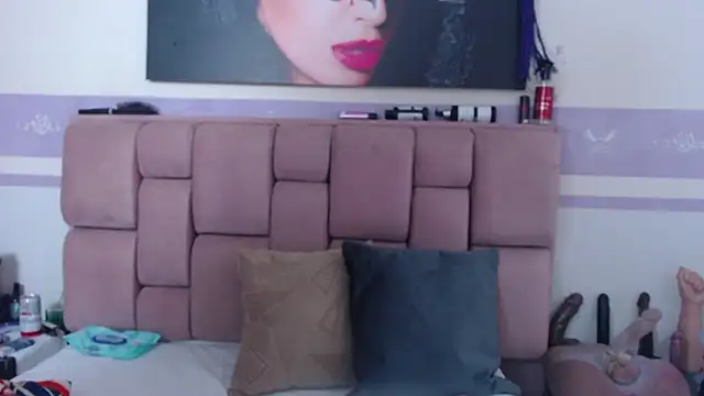 Snapshot of RoxetteMature chatting on September 2025 11:56:02 AM RoxetteMature online show from September 2025 11:56:02 AM