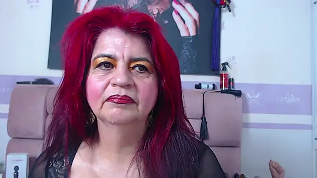 Snapshot of RoxetteMature chatting on September 2025 12:10:02 PM RoxetteMature online show from September 2025 12:10:02 PM