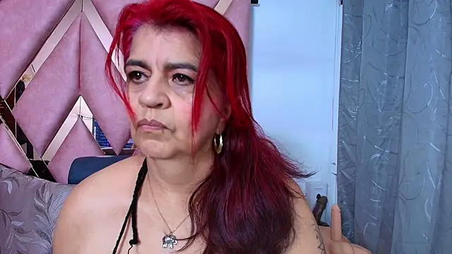 Snapshot of RoxetteMature chatting on July 2026 11:56:02 AM RoxetteMature online show from July 2026 11:56:02 AM