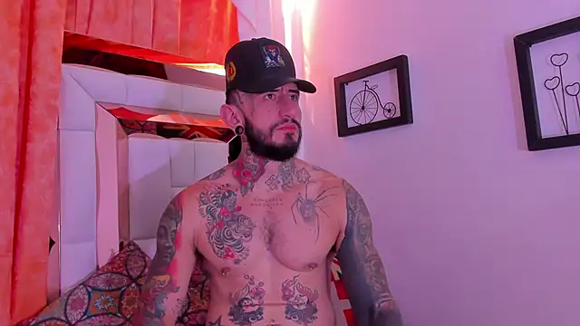 dilan scootk  online show from March 2026 07:31:01 PM