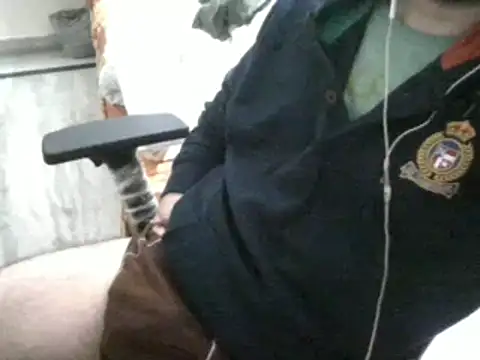 Snapshot of raka120294 chatting on December 2024 11:09:01 AM raka120294 online show from December 2024 11:09:01 AM