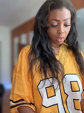 Snapshot of Blazerina chatting on October 2025 08:39:02 PM Blazerina online show from October 2025 08:39:02 PM