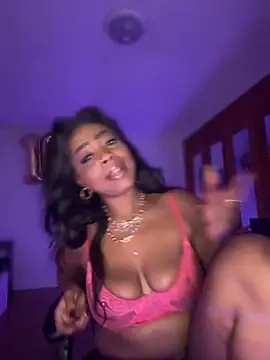 Blazerina online show from November 2025 11:19:01 AM