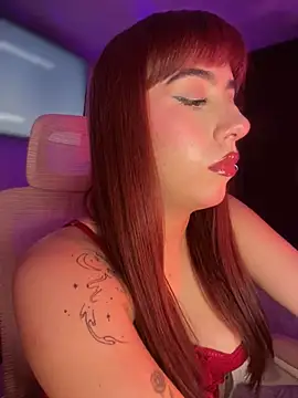 Snapshot of veronicaapink chatting on March 2026 10:35:02 PM veronicaapink online show from March 2026 10:35:02 PM