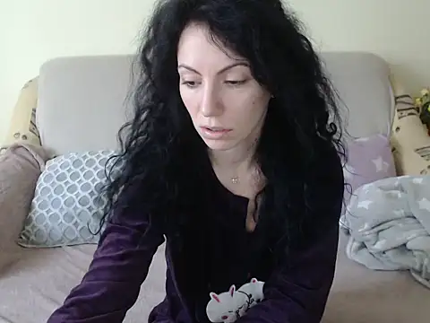 Snapshot of Emmatoo chatting on February 2026 09:52:01 AM Emmatoo online show from February 2026 09:52:01 AM