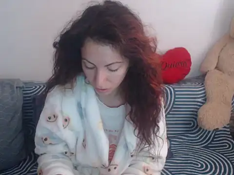 Emmatoo online show from April 2026 12:47:01 PM