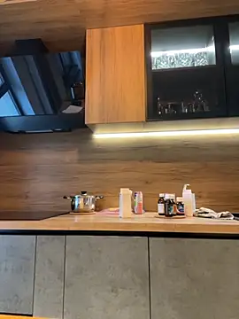 Jessy Jo online show from October 2025 05:27:01 AM