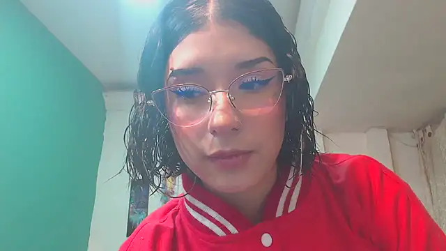 Snapshot of Cinthya-Gomez6 chatting on March 2025 12:02:02 PM Cinthya-Gomez6 online show from March 2025 12:02:02 PM