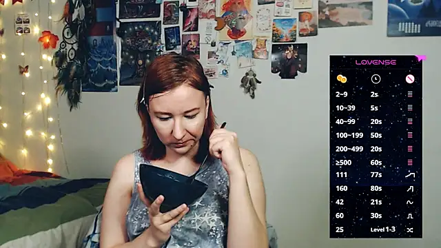 licentia  poetica online show from December 2025 03:35:02 AM