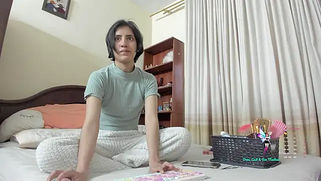 linnie  online show from February 2026 11:21:01 AM