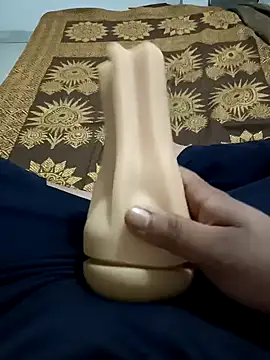 Unicorns74 online show from December 2024 04:19:02 PM