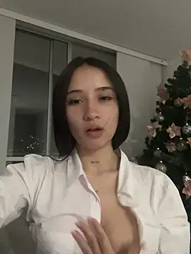 Snapshot of Angeeel_ chatting on January 2025 03:42:02 AM Angeeel online show from January 2025 03:42:02 AM