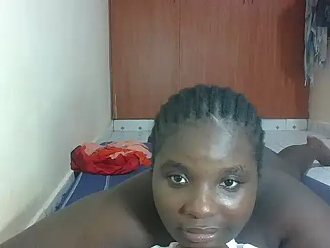 hotebbbyy online show from May 2026 07:22:02 PM