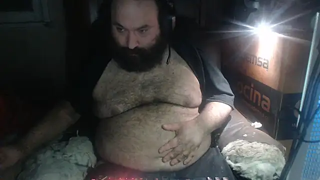 hairyhulk online show from June 2026 11:32:01 PM