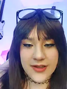 Snapshot of ItsNaiixa chatting on February 2025 04:22:01 PM ItsNaiixa online show from February 2025 04:22:01 PM