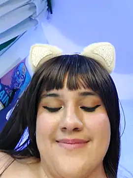 Snapshot of ItsNaiixa chatting on March 2025 01:28:01 AM ItsNaiixa online show from March 2025 01:28:01 AM