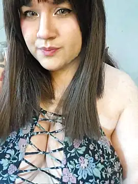 Snapshot of ItsNaiixa chatting on September 2025 08:19:01 PM ItsNaiixa online show from September 2025 08:19:01 PM