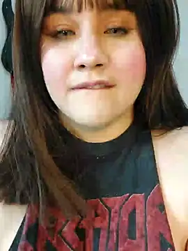 Snapshot of ItsNaiixa chatting on October 2025 10:32:02 PM ItsNaiixa online show from October 2025 10:32:02 PM