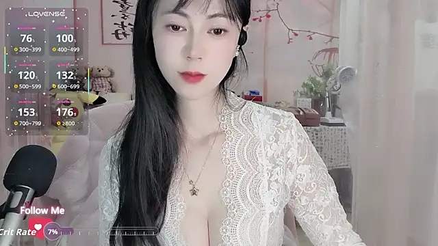 Lisa-s online show from November 2025 04:34:02 AM