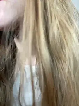 Snapshot of KateRedgar chatting on February 2025 03:10:01 PM KateRedgar online show from February 2025 03:10:01 PM