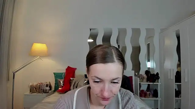 Snapshot of KateRedgar chatting on March 2025 12:50:02 PM KateRedgar online show from March 2025 12:50:02 PM