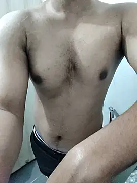 hottboy 39 online show from February 2026 02:10:01 AM