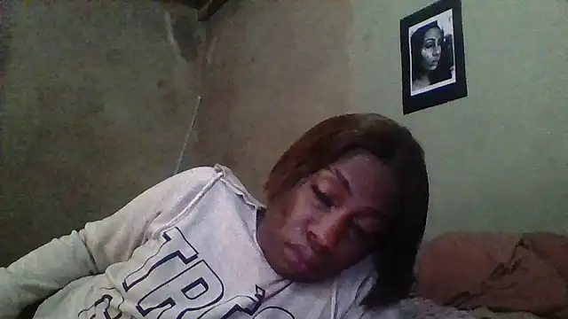 Moorella1 online show from October 2025 05:38:01 AM