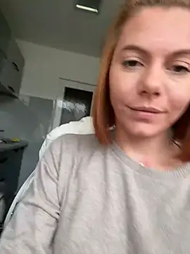 Snapshot of tanyagrey chatting on February 2025 08:03:01 AM tanyagrey online show from February 2025 08:03:01 AM
