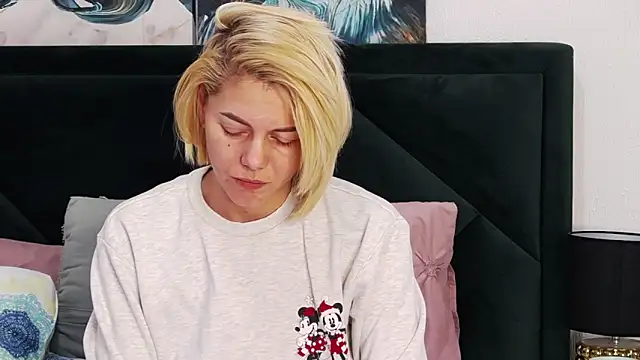 Snapshot of tanyagrey chatting on February 2026 06:34:02 AM tanyagrey online show from February 2026 06:34:02 AM