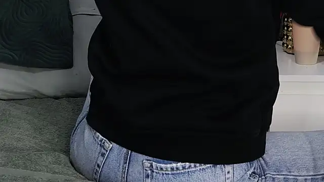 Snapshot of tanyagrey chatting on February 2026 06:45:02 AM tanyagrey online show from February 2026 06:45:02 AM