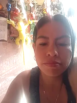 Alanagracia online show from December 2025 01:18:02 PM