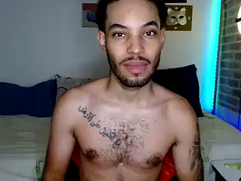 Snapshot of colinbrown chatting on February 2025 03:23:02 AM colinbrown online show from February 2025 03:23:02 AM