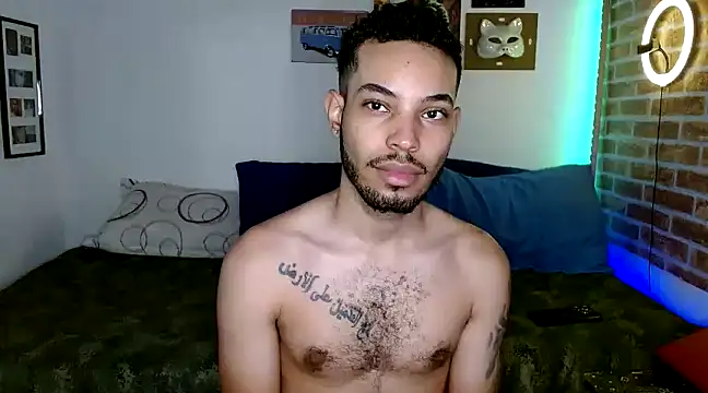 Snapshot of colinbrown chatting on March 2025 01:16:02 PM colinbrown online show from March 2025 01:16:02 PM
