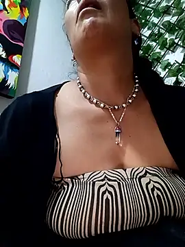 Snapshot of amatista_3012 chatting on May 2026 09:42:01 PM amatista 3012 online show from May 2026 09:42:01 PM