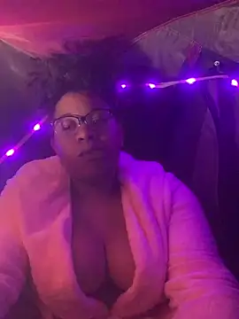 bustypothead online show from January 2025 08:00:01 AM