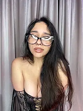 Snapshot of ThaliaRivera_ chatting on March 2025 02:03:02 AM ThaliaRivera online show from March 2025 02:03:02 AM